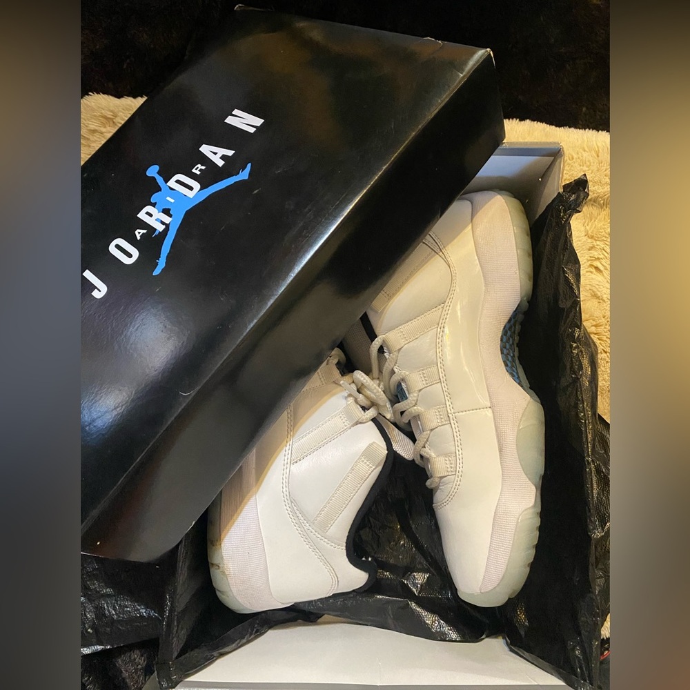 Air Jordan 11 retro low